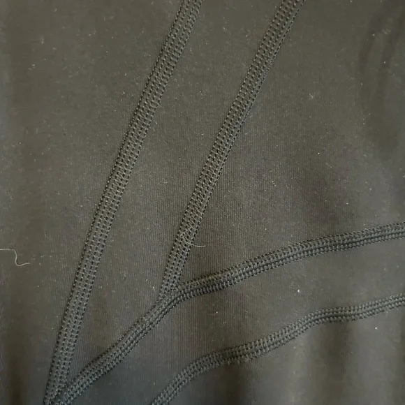 Lululemon Define Black Jacket Size 12 - Picture 8 of 8